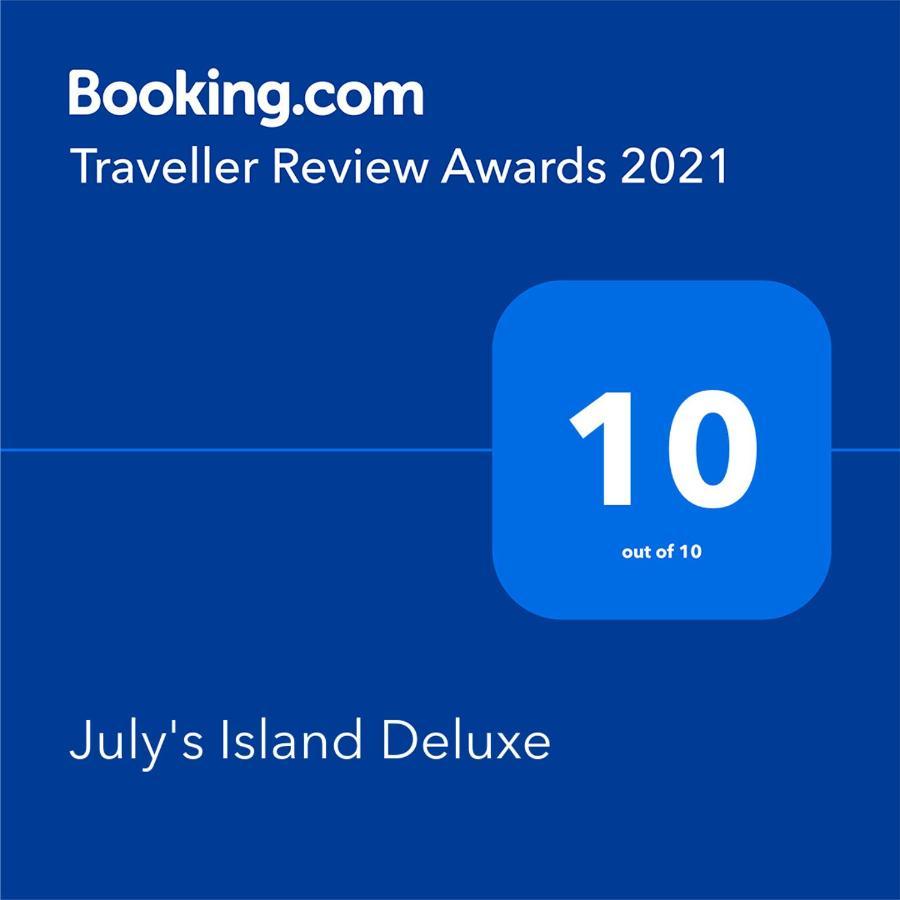 شقة July'S Island Deluxe تشيرنوموريتس المظهر الخارجي الصورة
